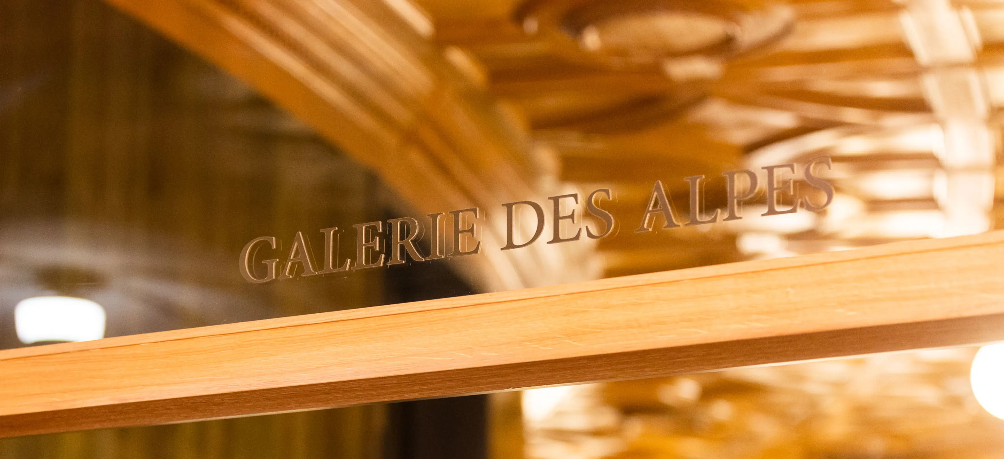 Fotografia da la Galerie des Alpes a Berna en Chasa federala.